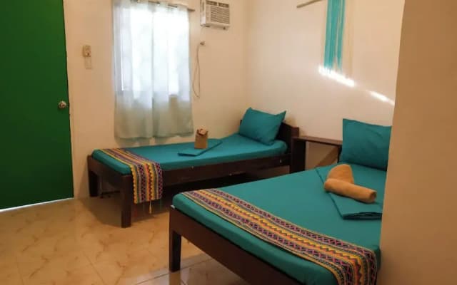 Garpeza Backpackers