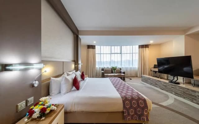 Отель Prideinn Azure Nairobi