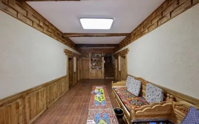 Danba E'qie Time Tibetan House Chinese Inn