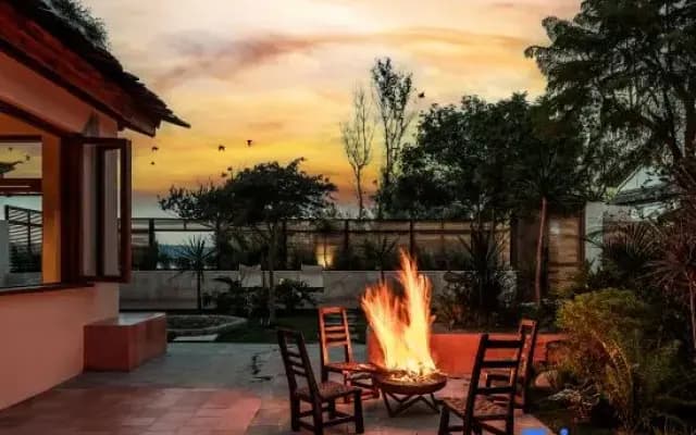 Liu · Seaview Resort Courtyard (Erhai Ecological Corridor Store)