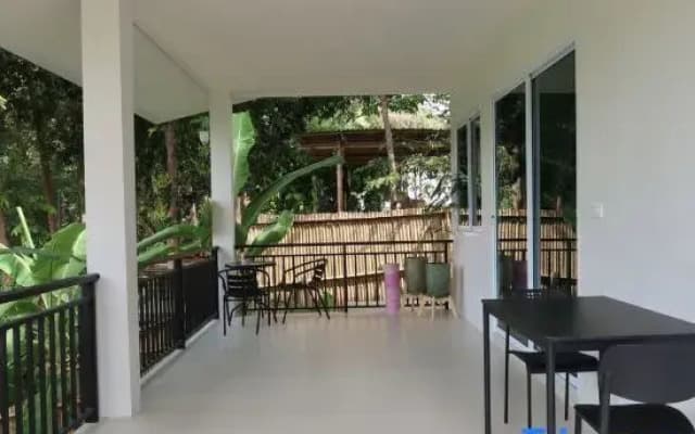 Coconut Lane Lula