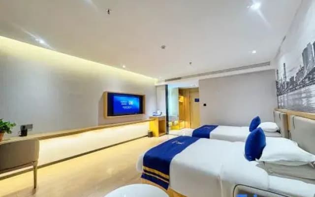 Super 8 Collection Hotel (Longnan Tanchang Guan'egou Branch)