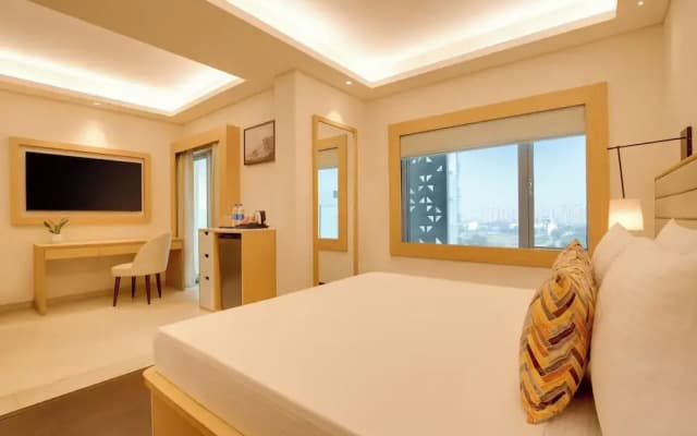 Lemon Tree Suites Gurugram