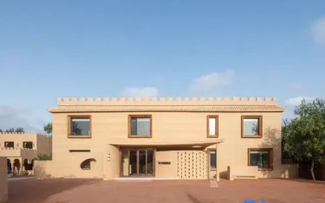 Dunhuang West Desert · Wild Luxury Resort B&B