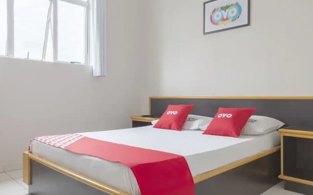 OYO City Hotel, Curitiba