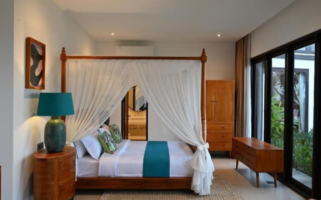 Meadow Hills Villa by Mahaprana
