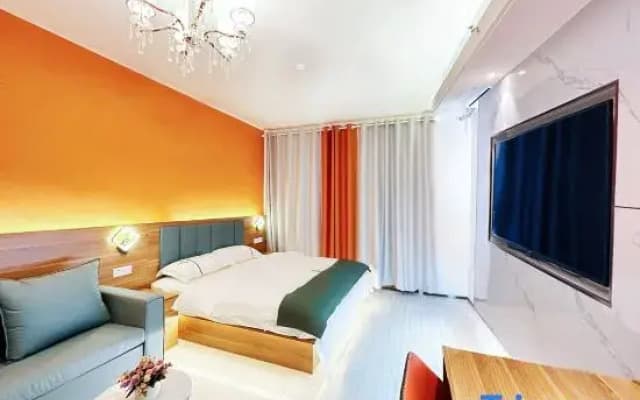 Xinyue Boutique Movie Homestay (Shandong University of Technology)