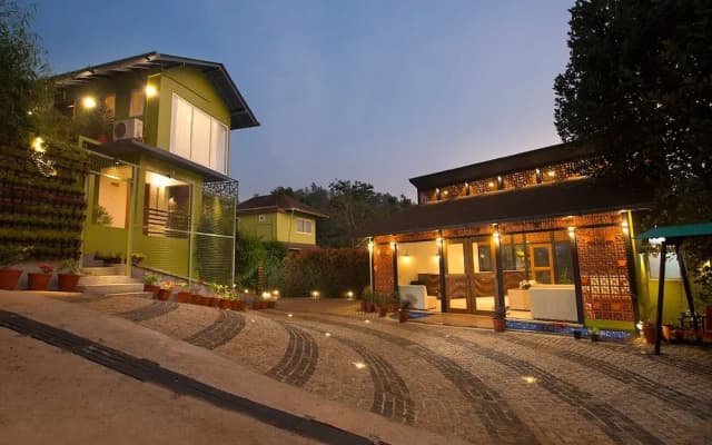 Amrezy Luxury Resort & Spa