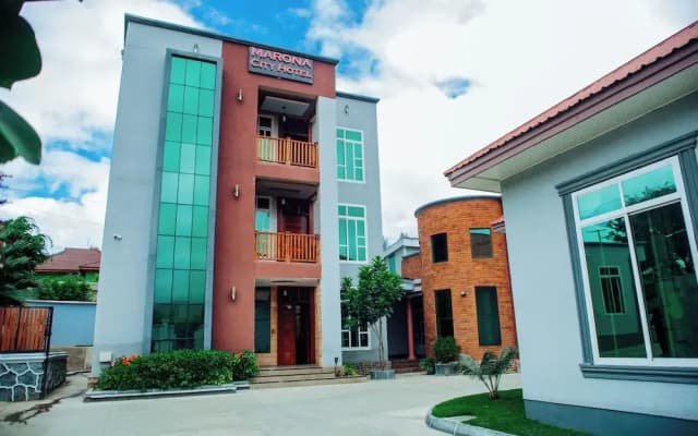 Marona City Hotel