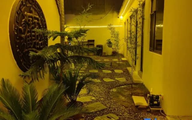 Wujianfang Courtyard Homestay (Guanghui Temple Branch, South Gate of Zhengding Ancient City)
