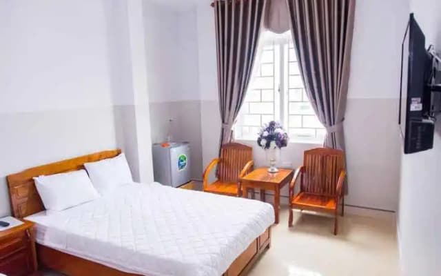 Hoang Thinh Hotel Kon Tum