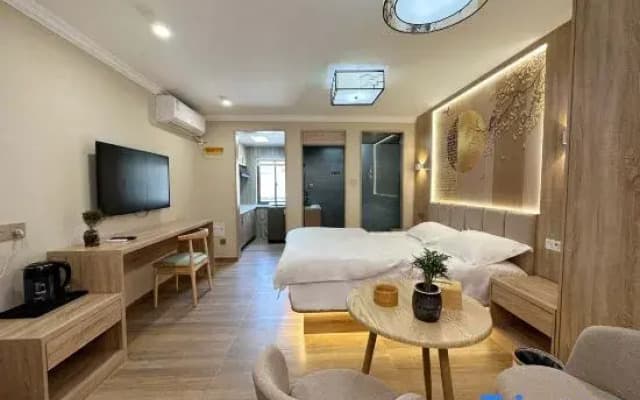 Shangqiu Youranju · Qingshe Homestay (Wanda Plaza Sports Center)