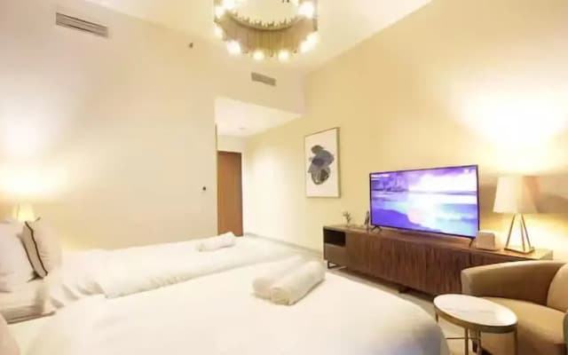 3BHK Sea View Near Palm Jumeirah Avani