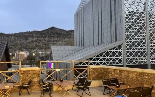 Altay Jilu Hostel