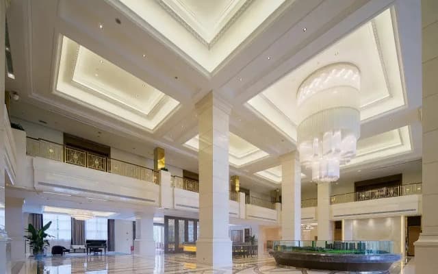 Rezen Langyue Garden Hotel Shenzhen Pingdi Liulian Subway Station