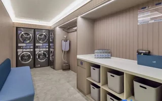 HanTing Hotel (Yinchuan International Exhibition Center Huanghe East Road)