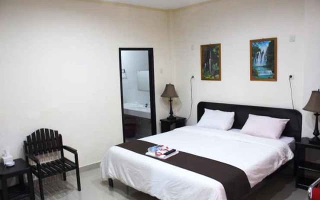 Oriestom Hotel & Restaurant