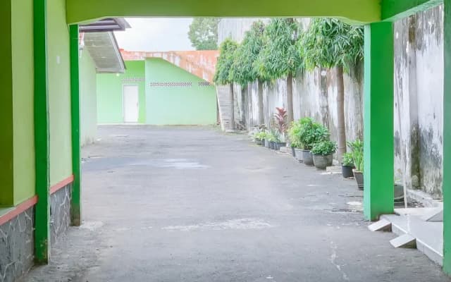 Urbanview Syariah Dasa Putra Sumedang
