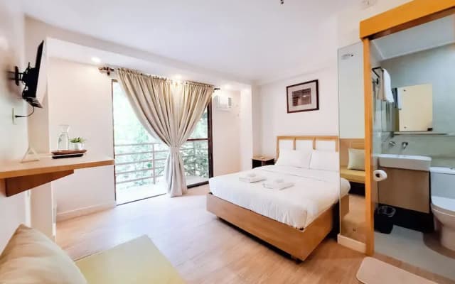 Areca Boracay Bed & Breakfast