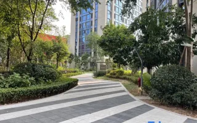 Qingyu Feng Smart Hotel