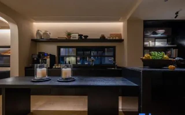 Lanxue   shiny Shanshan Chilai · Snow Mountain View Resort