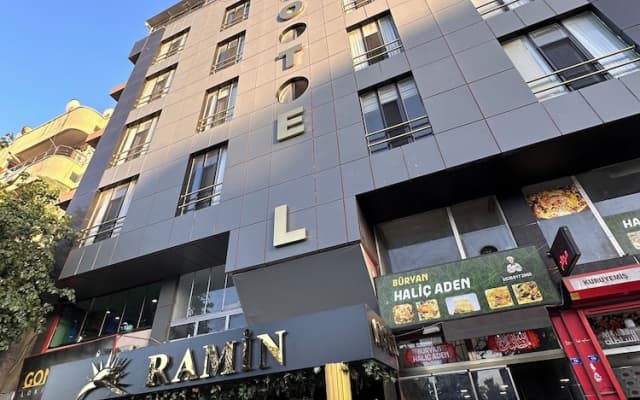 Ramin Hotel