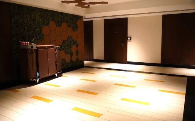 Swarna Hotel & Resort