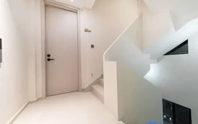 Zhujiajian Linli · Juli Swimming Pool Homestay (Putuoshan Airport Wugongshi Wharf)
