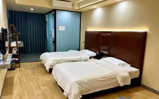 Sanheyuan Homestay