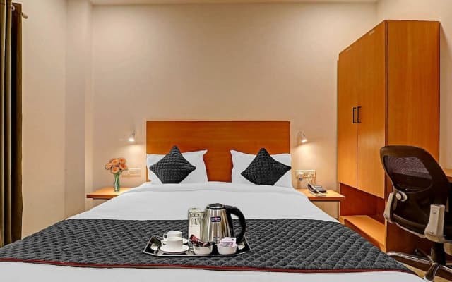 Townhouse Oak Sector 6 Lucknow