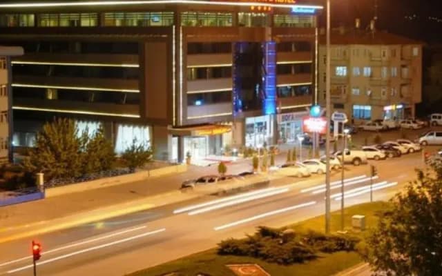 Grand Simay Hotel