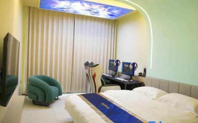 Meet the light luxury small stay (City Hospital Store)