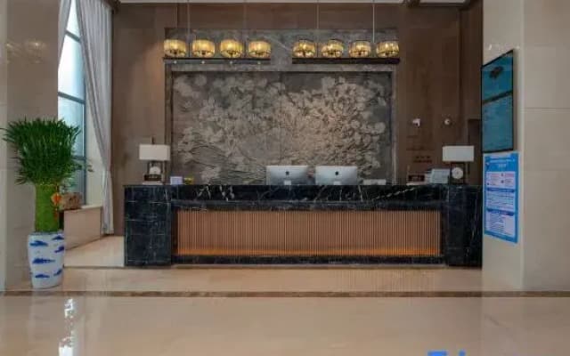 Yaxing International Hotel (Shangqiu Institute of Technology Branch)