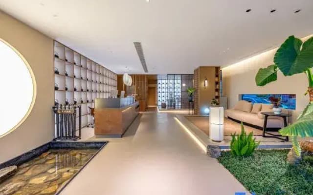 Yuxi Hongta Yuebo Hotel (Xiaomiaojie Nie'er Park Branch)