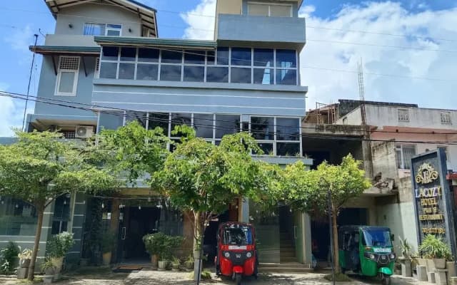 La Cozy Hotel & Restaurant