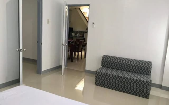 A Unique and Cozy Wholehouse in Babak Samal Island
