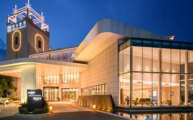 Suzhou Hengli Resort Hotel