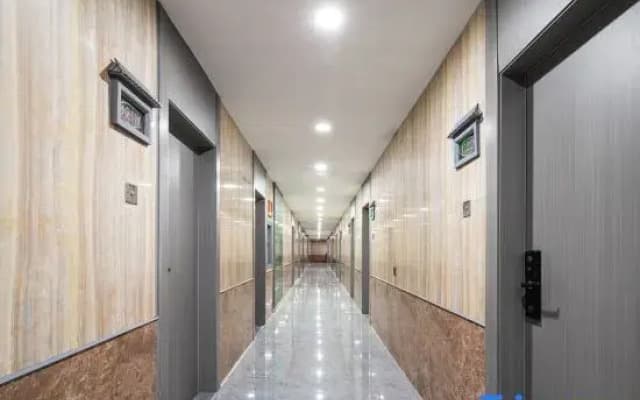 Jinju Boutique Apartment (Zhuhai Gongbei Port Lianhua Road)