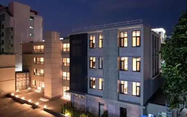 Floral Hotel·Li Designer Retreat (Quanzhou GuanYue Temple & Kaiyuan Temple Branch)
