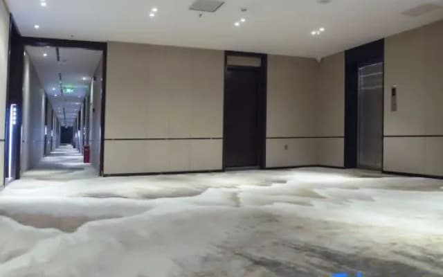 Yongguang Hotel (Zhoukou Passenger Transport Terminal Branch)