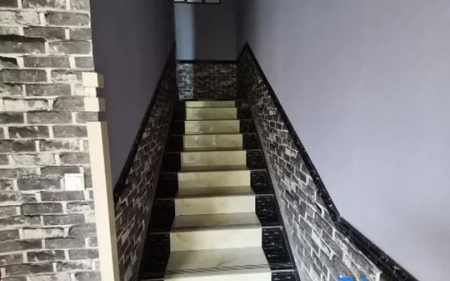 Shehong Hexie Business Hotel