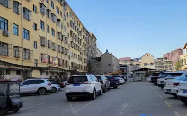 Pinyue Zhiya Hotel