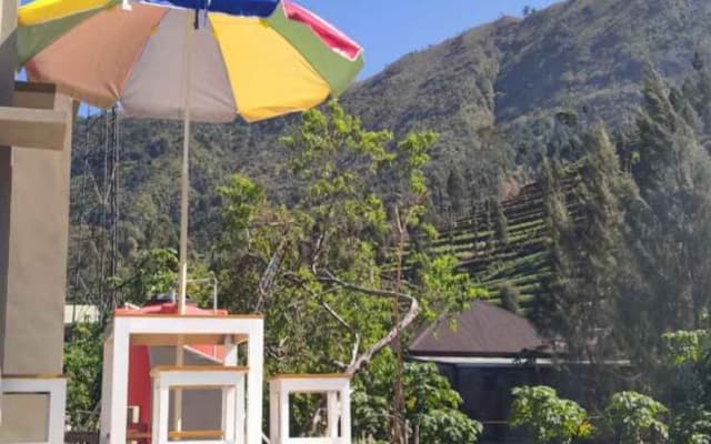 Sikembar Hostel Dieng