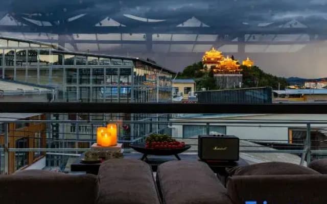 Starry Sea Poetic Retreat  .  Smart AV& Oxygen-Enriched Landscape View Inn