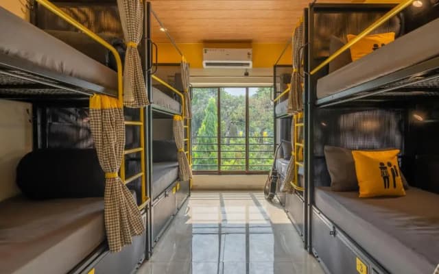 The Hosteller Lonavala City Centre