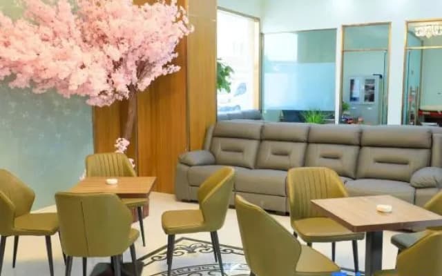 MaiTiNi Hotel