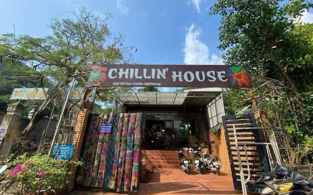 Chillin' House