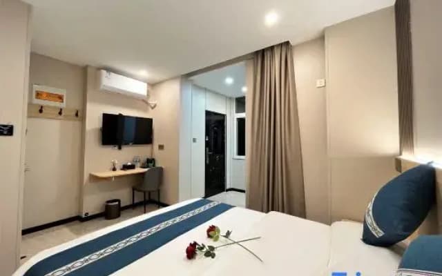 Weilai Intelligent Hotel (East Square Branch of Taiyuan High speed Railway South Station)