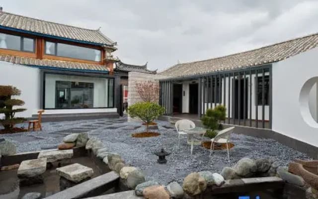 Shangri-La · Jiantang Renjia | Four-style courtyard designer Meisu (Dukezong Ancient City Store)