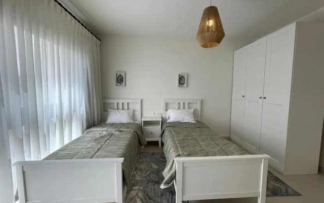 Penthouse 4 Bedrooms Marina2-14LR-305